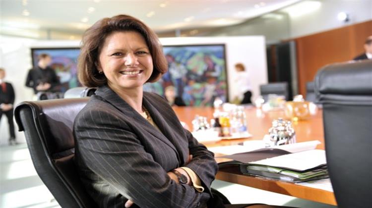 «Κρατικοποιήστε τα Δίκτυα Ηλεκτρισμού», Λέει στη Μέρκελ Γερμανίδα Υπουργός